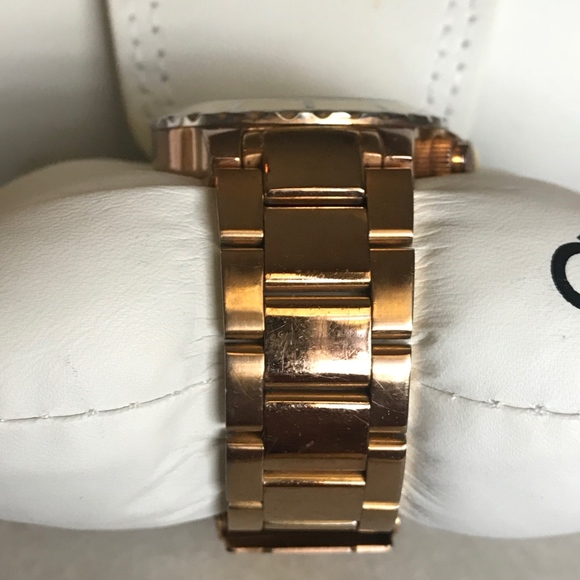 a_line Watch - Picture 4 of 7